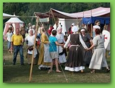 Falsterpiben byder op til dans - Nysted 2013  &raquo; Click to zoom ->